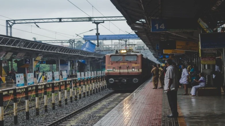 Indian Railways: 16 trains running late due to foggy conditions