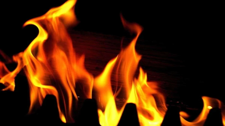 Man set on fire after he sprinkles colour on another person during Holi celebrations in Telangana