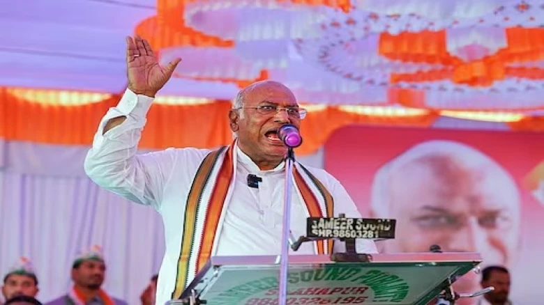 Mallikarjun Kharge has been summoned in a slander case related to the Bajrang Dal ban