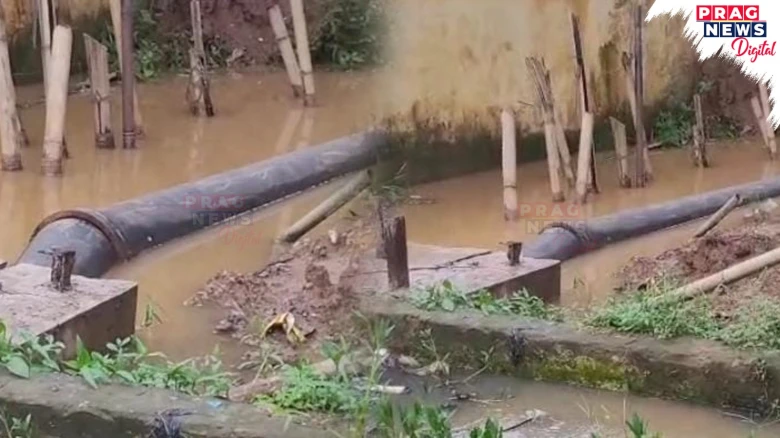 Guwahati: Water Pipeline Bursts in Noonmati