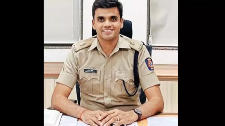 Meet IPS Archit Chandak, The IITian Who Left Rs 35 Lakh Job And Cracked UPSC