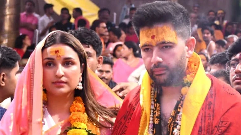 Parineeti Chopra and Raghav Chadha offer prayers at Mahakaleshwar Temple ahead of wedding: Watch