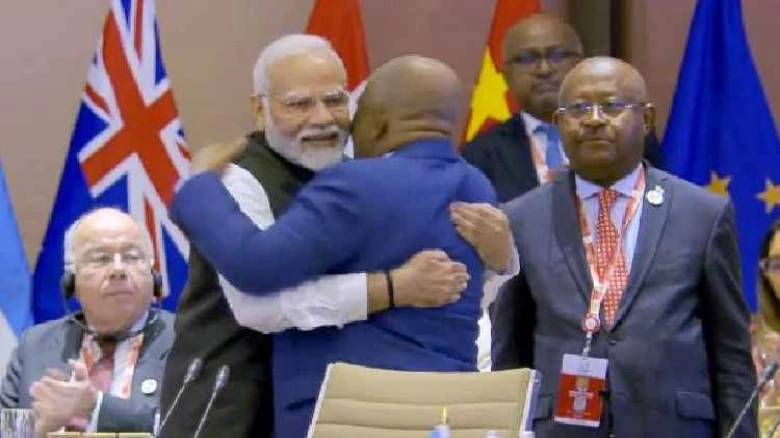 G20 Summit 2023: PM Modi welcomes African Union as G20 permanent member with a big hug