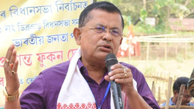 BJP MLA Prasanta Phukan slams media for questioning him on price hike