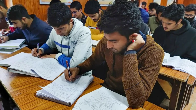 New Guidelines For Coaching Centres: No enrolling students below 16, fine up to 1 lakh for violating rule
