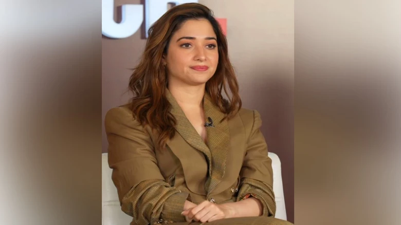 Actor Tamannaah Bhatia Summoned in Illegal IPL Streaming Case: Report