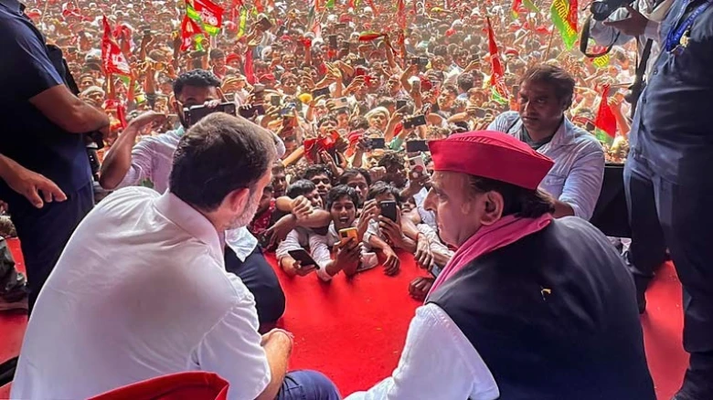 Rahul Gandhi and Akhilesh Yadav left Prayagraj Rally without addressing crowd
